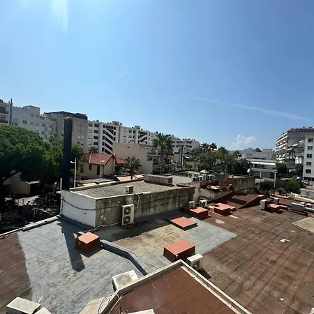 Des Iles - 2 Pers Ultra Centre * Αντίμπ